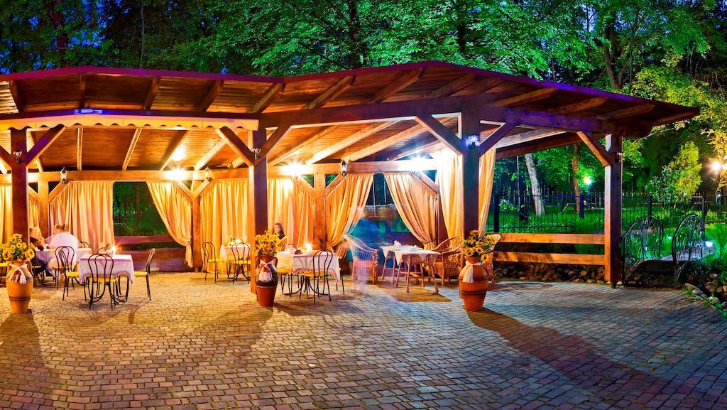 Hotel Oberig Morszyn Zewnętrze zdjęcie