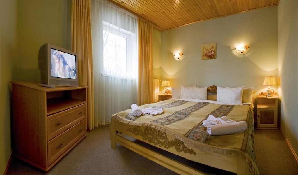 Hotel Oberig Morszyn Pokój zdjęcie