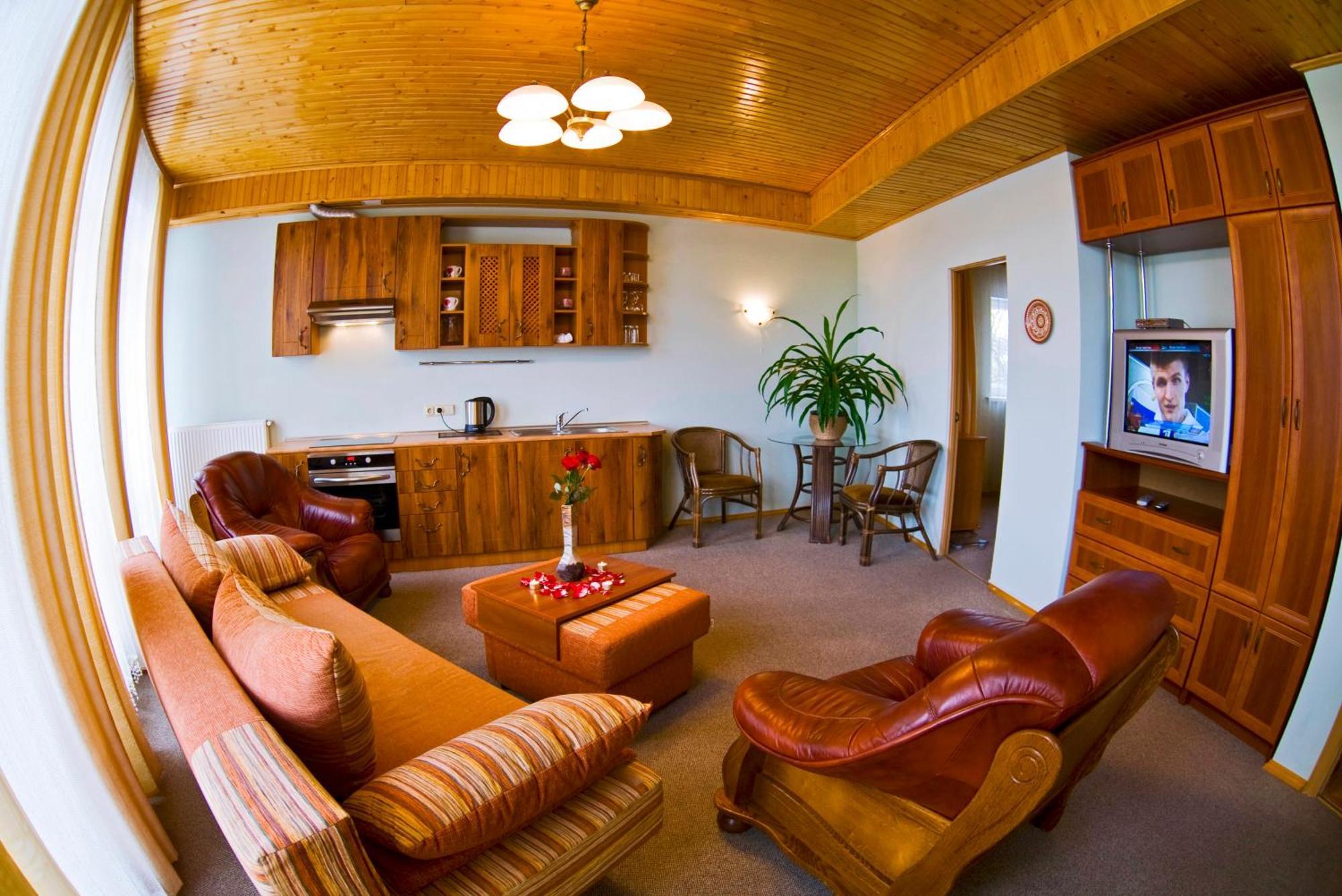 Hotel Oberig Morszyn Zewnętrze zdjęcie